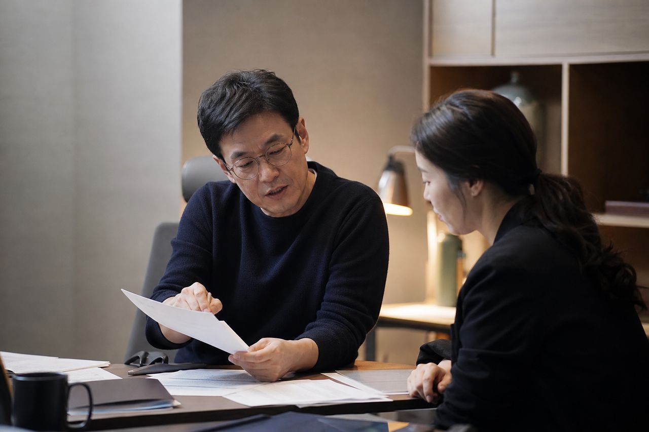 개인회생 변제금, 월 변제금이 정해지는 계산 구조 관련 전문가 상담·서류 검토 장면